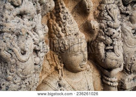 Anuradhaoura Rathnaprasadaya Guard Stone Is The Best Preserved And Most Detailed Guardstone In Sri L