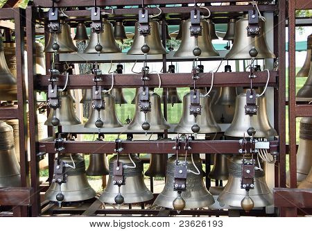 Bell i mobile carillon