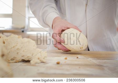 Industrial Cooking Of Popular Classical Bread Dumplings.