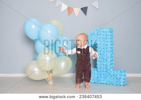 First Birthday For The Boy. Smash The Cake, A Thematic Birthday - A Travel, Trip. Globe. Researcher