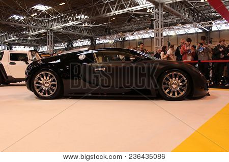 Birmingham - October 10, 2012: Bugatti Veyron Car At The Top Gear Car Exhibition In Birmingham, Uk.
