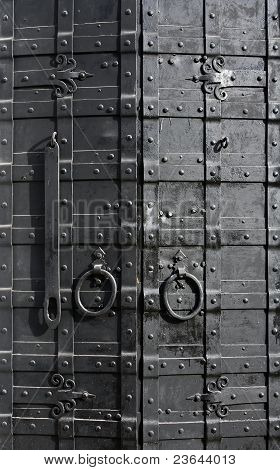 Robuste Metalltür
