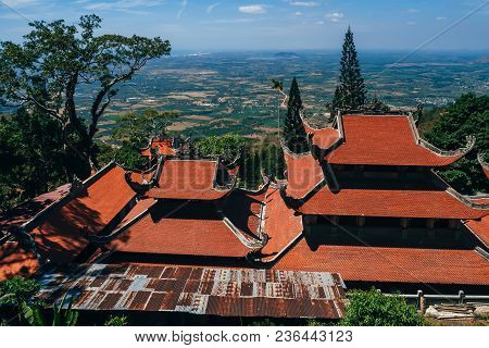 Ta Cu, Phan Thiet, Vietnam - March 7, 2017: Linh Son Truong Tho Pagoda On The Mountain Ta Cu, Vietna