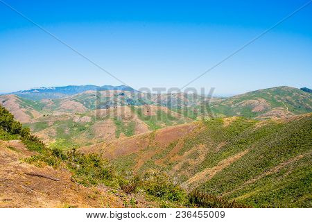 View Of Silicon Valley From Vista Point At Edgewood Park In Redwood City, Ca
