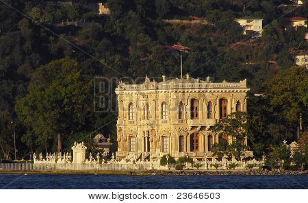 Historical Küçüksu pavillion