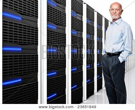 คนและ datacentre ของเซิร์ฟเวอร์