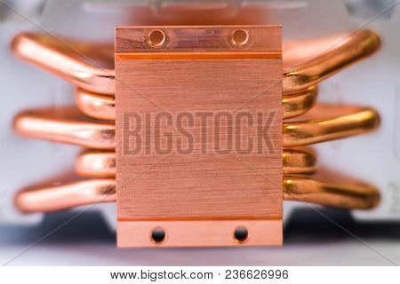 Concept Of Air Cooling Of The Central Processor Of A Computer Aluminum Radiator With Copper Heat Pip