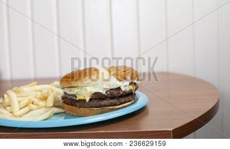 Double Cheeseburger