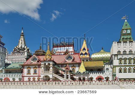 Classical Russian Architecture, Replica