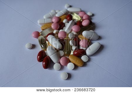 Pile Of Six Types Of Dietary Supplements