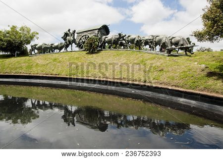 Montevideo - Uruguay - Bronze Sculpture Of Wagon And Oxen