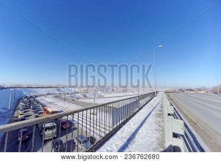 Nizhny Novgorod, Russia. - March 29.2018. View Of The Descent Towards The Oka Bridge And The Metro B