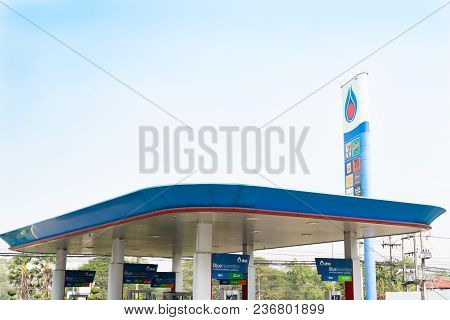 Ptt Petrol Station Roi Et, Thailand - Feb, 2018 :  The Ptt Fuel Petrol Station In The Morning Scene