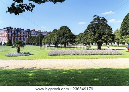 Hampton, Great Britain - May 18, 2014: It Is The Hampton Court Palace Fountain Garden.
