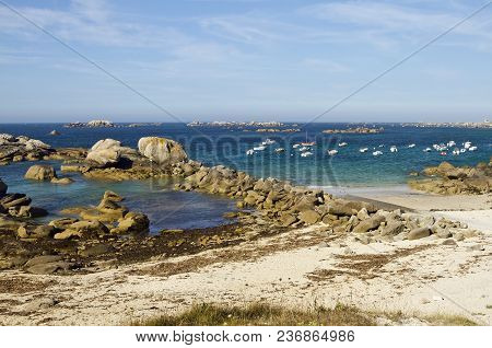 Rocky Coast And Picturesque Beach Near Meneham, Finistere, Bretagne