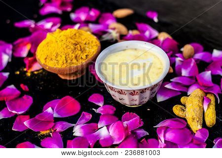 Badam, Haldi & Milk Ubtan Or Ayurvedic Face Mask’s Ingredients With Ready Face Pack Of Almond With T