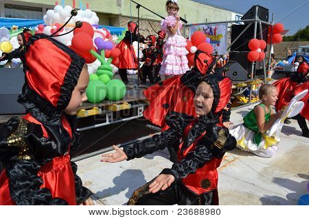 Tot Parade