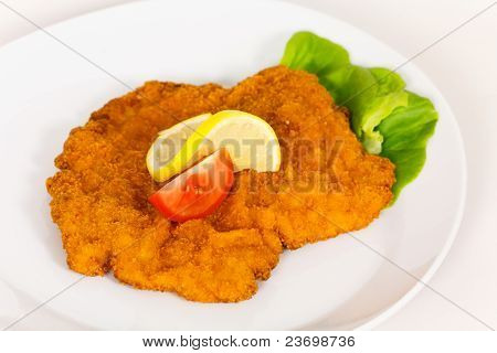 Grande Schnitzel, scaloppina, stile Viennese dell'Austria