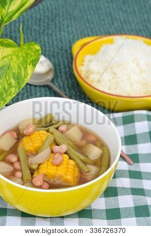 Sayur Asem, Popular Indonesian Vegetable In Tamarind Soup. Common Ingredients Are Peanuts, Corn, Cha