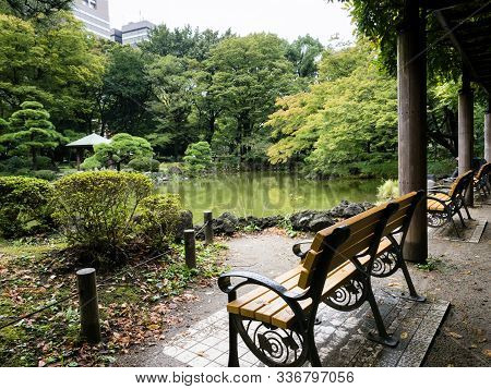 Unkei Pond And Traditional Japanese Garden In Hibiya Park - Tokyo, Japan