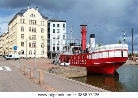 Helsinki,finland 16-09-2018 Red Boat And Restaurant At North Harbour In Helsinki Harbor, Finland. Re