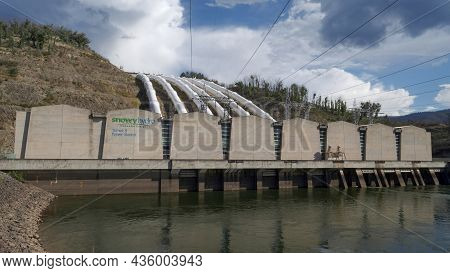 Talbingo, Australia - Jan, 12, 2021: Side View Of The Power Station At Talbingo Dam