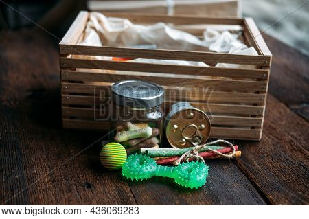 Pet Subscription Box For Dogs And Cats. Subscription Pet Box With Organic Treats, Fun Toy, Bully Sti