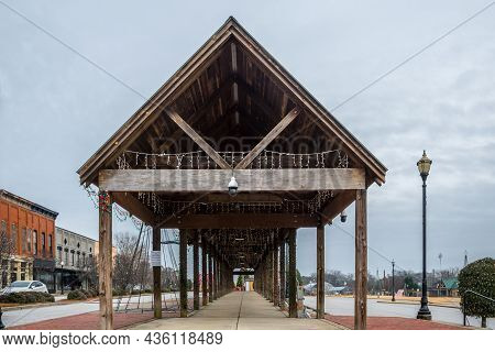 The Beautiful And Classic Town Of Seneca, South Carolina