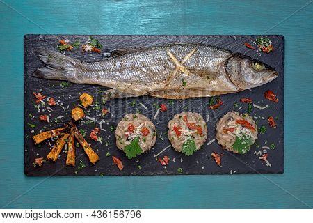 Fish With Mushroom Rizotto Black Black Plate
