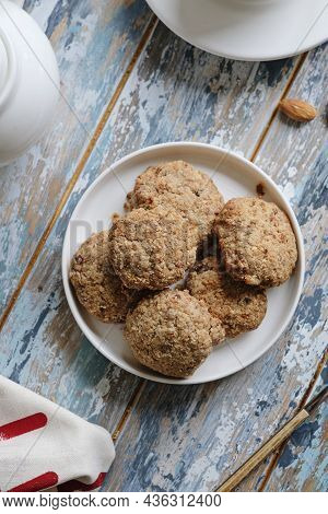 3-ingredient Almond Flour Coconut Cookies - Vegan, Oil-free, Keto Option
