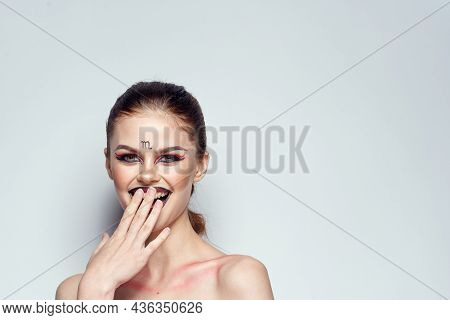 Pretty Woman Scorpion Fashion Glamor Hairstyle Isolated Background