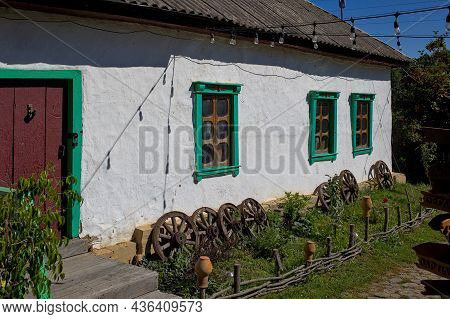 Sedniv, Ukraine - September 16, 2021: Fragment Of A Traditional Ukrainian Wooden Old House. One-stor