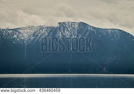 Beautiful Panoramic View At Kucherla Mountain Lake And Mountain Range. Belukha National Park, Altai 