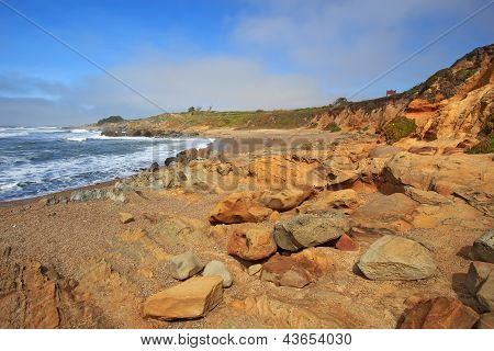 Pebble Beach bakla içi boş durumu Beach California