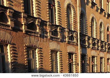 Gamle murstenshus