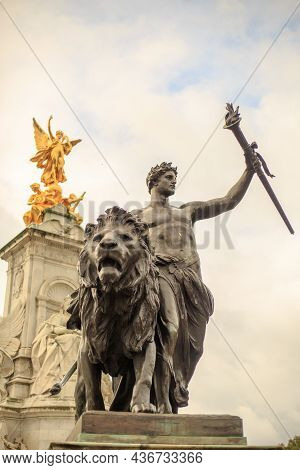 Queen Victoria Monument, London, 2021. The Progress Statue Is A Nobly Formed Youth, Laurel-crowned, 