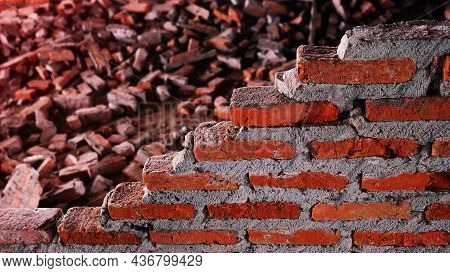 Unconventional Building Site The Masonry Was Neglected, Irresponsible, Not Progressing, Only Half Fi