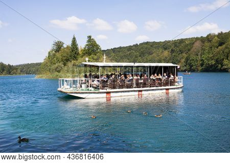 Plitvice Lakes National Park, Croatia - September 9, 2012: A Touristic Boat In The Plitvice Lakes Na