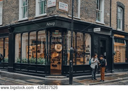 London, Uk - October 02, 2021: Aesop Shop In Covent Garden, A Popular Tourist Area In London With Lo
