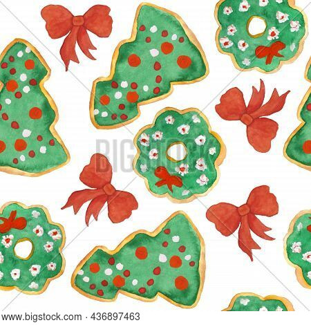 Watercolor Seamless Hand Drawn Pattern With Christmas Cookies New Year Food Gingerbread Man Wreath B