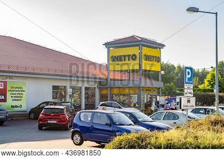 Swierklany, Poland -08.10.2021 - Netto Grocery Store In Swierklany