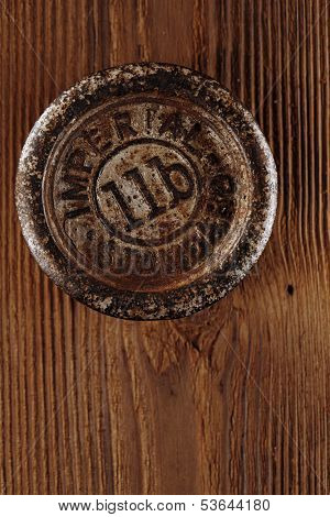 Vintage cast iron kitchen  weights om wood, 1 pound, 1lb
