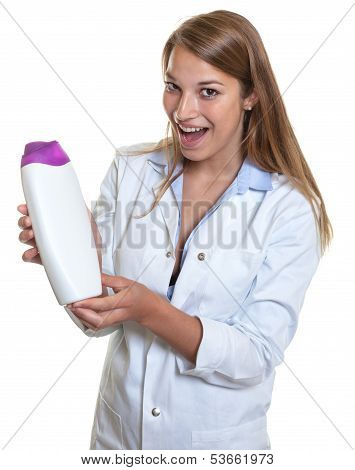 Female seller loves this lotion