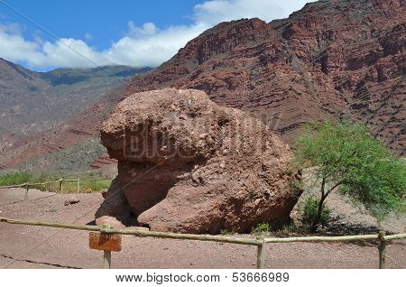 Toad Rock Formation. Quebrada De Las Conchas.
