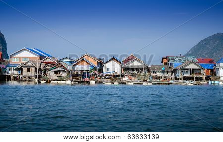 Muslim Floating Village At Panyee Island
