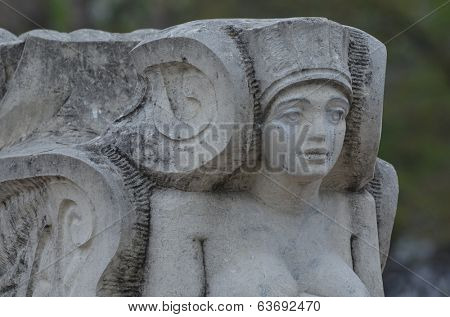 KIEV, UKRAINE -APR 21, 2014: Park decoration sculpture.Recreatio nal area of Kiev. .April 21, 2014 Kiev, Ukraine 