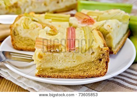 Pie with curd and rhubarb on napkin