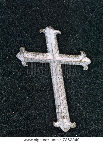 Lapide a croce