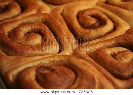 Varma kanelbullar