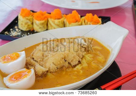 Noodle Curry Soup